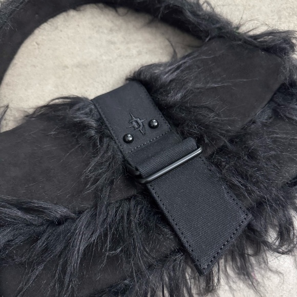 Faux Fur Shoulder Bag - Picture 5 of 8